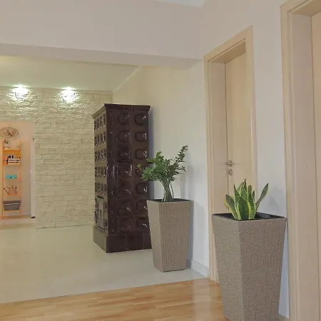 Apartment Ferara *