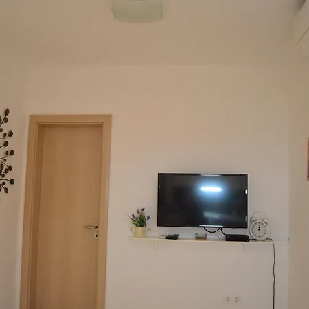 Apartment Ferara Betina (Sibenik-Knin)